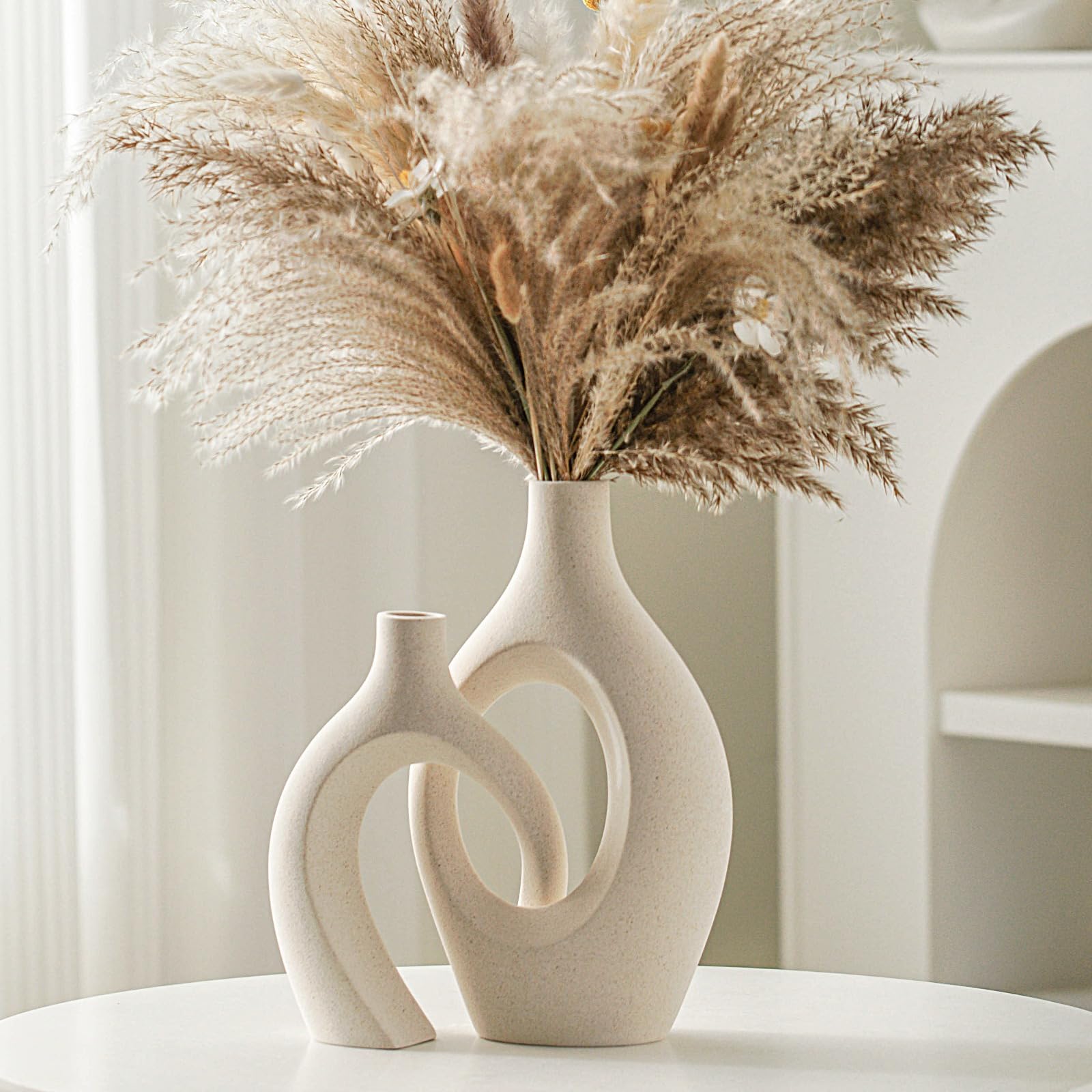 Snuggle Hollow Ceramic Vases